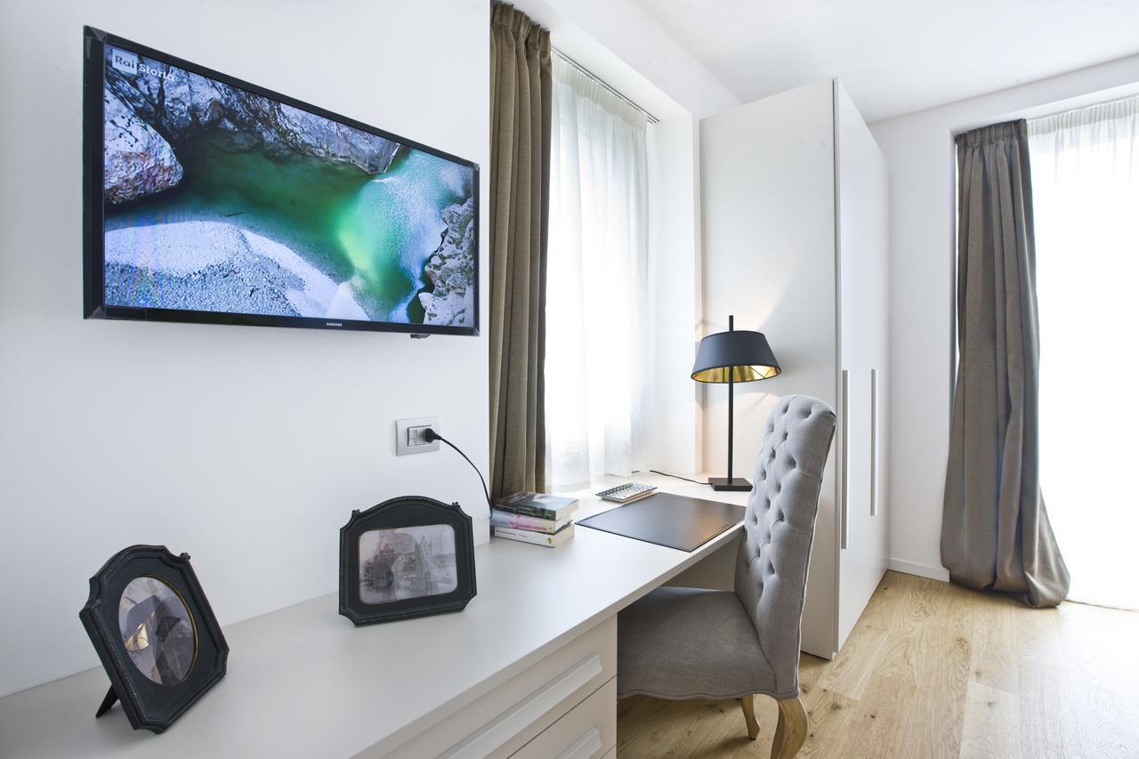 Manzoni 124 Bed&Relax Esine Exterior foto