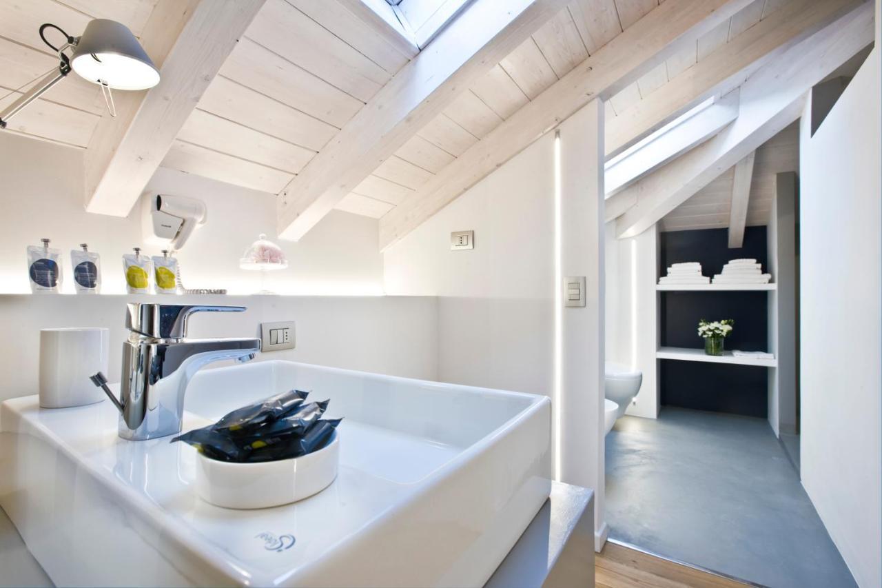 Manzoni 124 Bed&Relax Esine Exterior foto